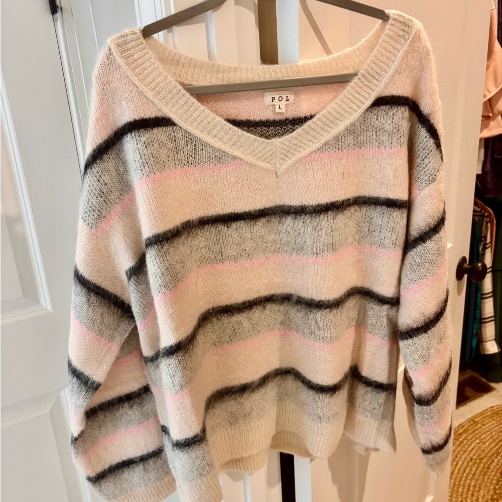 POL Women's V-Neck Sweater - Cream, Pink, and Gray